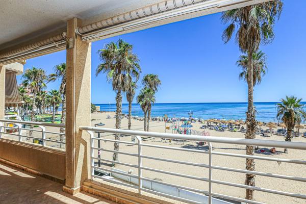 Sale of flat in Piso en Gaspar Perrelló, Torrevieja, Torrevieja
thumbnail 2