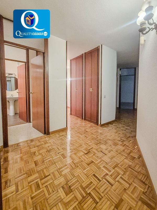 Продажа квартиры на Piso en Vistahermosa, Alicante / Alacant, Аликанте / Алакант
photo 4