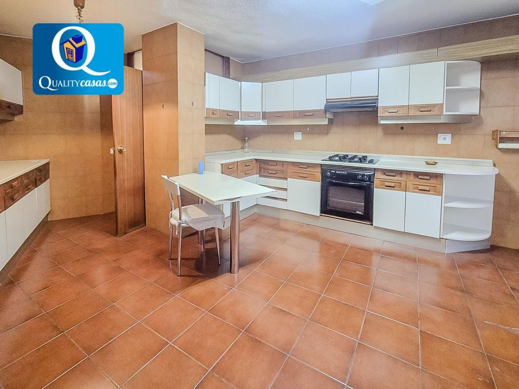 Продажа квартиры на Piso en Vistahermosa, Alicante / Alacant, Аликанте / Алакант
photo 5
