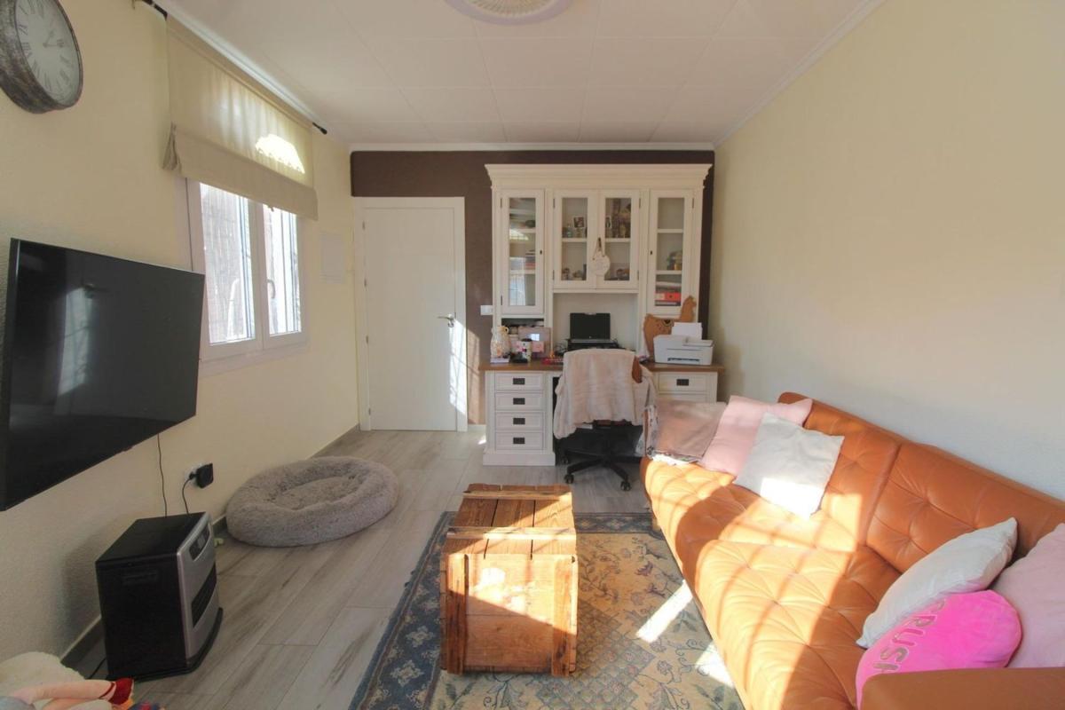 Недвижимость на продажу и в аренду в Испании photo 2