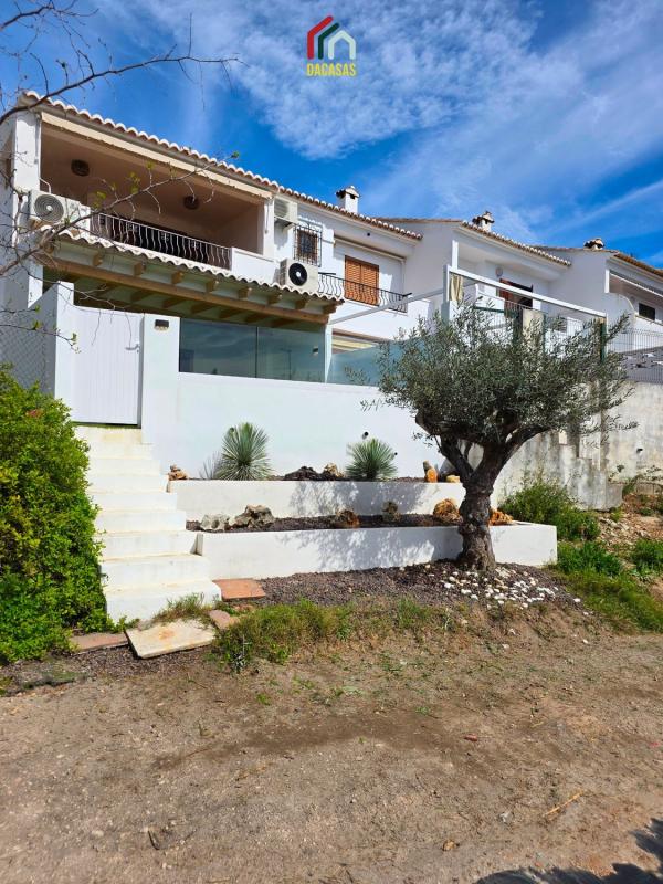 Properties for sale and rent in Spain photo 5