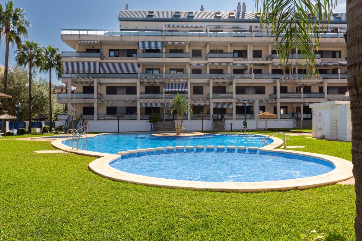 Sale of apartment in The Port, Denia
photo 1