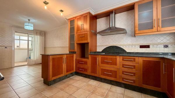 Sale of flat in Piso en Centro, Elche / Elx, Elche / Elx
photo 1