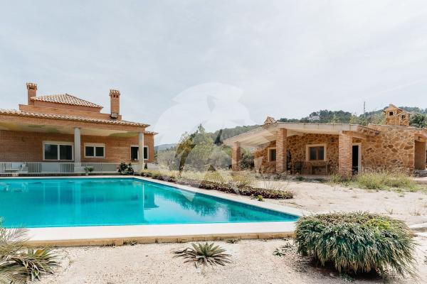 Casa o chalet independiente en Ibi thumbnail 3