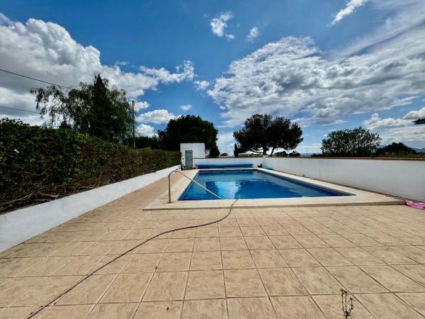Casa rural en Partida del Campillo s/n, Crevillente thumbnail 2