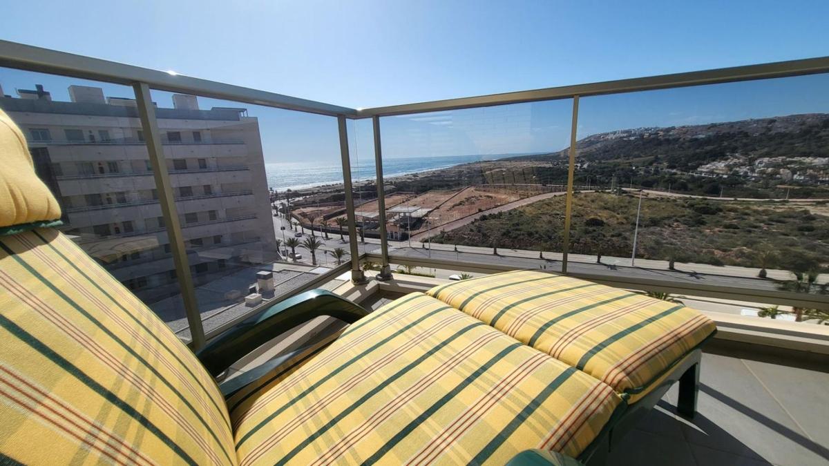 Продажа квартиры на Piso en Arenales del Sol, Elche / Elx, Эльче / Эльх
photo 2