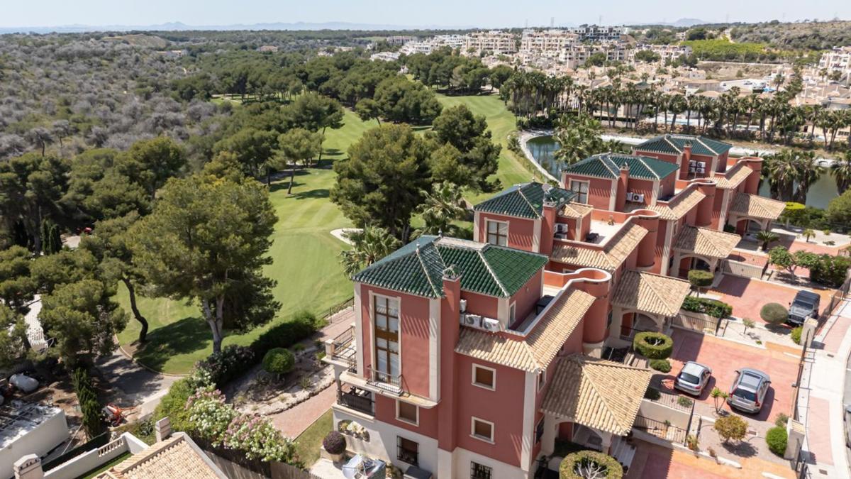 Продажа квартиры на Piso en Las Ramblas, Orihuela, Ориуэла
photo 4