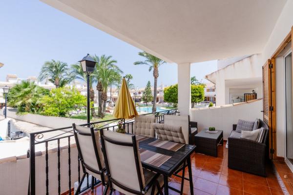 Chalet adosado en Calle Monte de Santa Pola, Monte Faro-Altomar, Gran Alacant photo 1