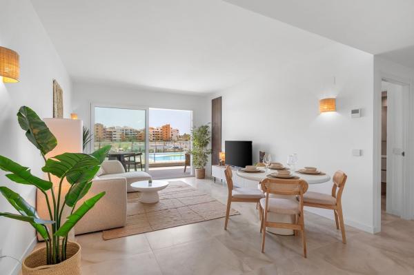 Venta de piso en Piso en Punta Prima, Torrevieja, Torrevieja
 photo 2