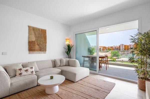 Venta de piso en Piso en Punta Prima, Torrevieja, Torrevieja
 photo 4