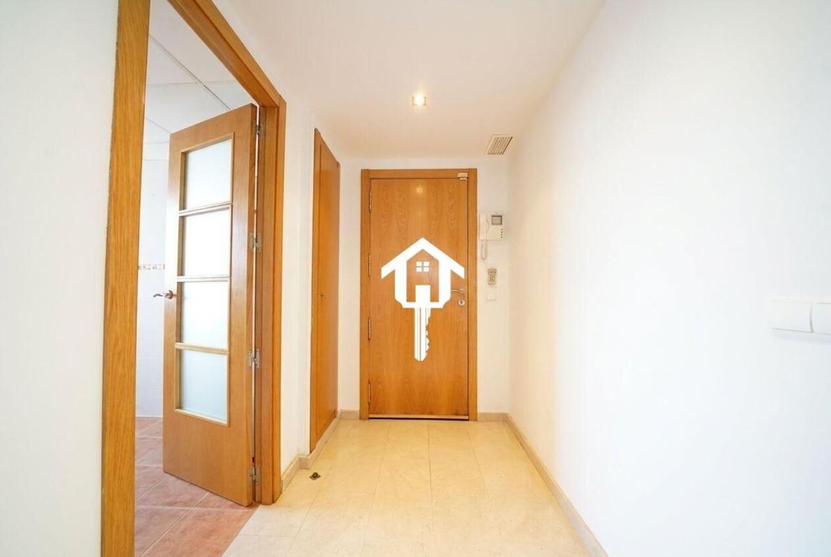 Продажа квартиры на Piso en Calle Médico Andrés Boldó, Paus, Alicante / Alacant, Аликанте / Алакант
photo 4
