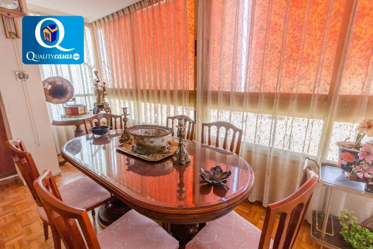 Продажа квартиры на Piso en Calle del Padre Arrupe, Vistahermosa, Alicante / Alacant, Аликанте / Алакант
photo 3