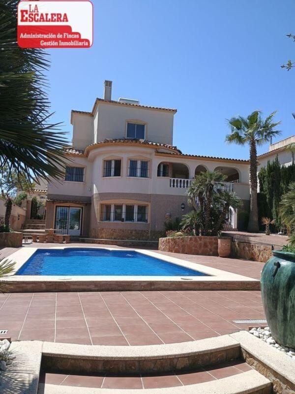 Properties for sale and rent in Spain photo 1