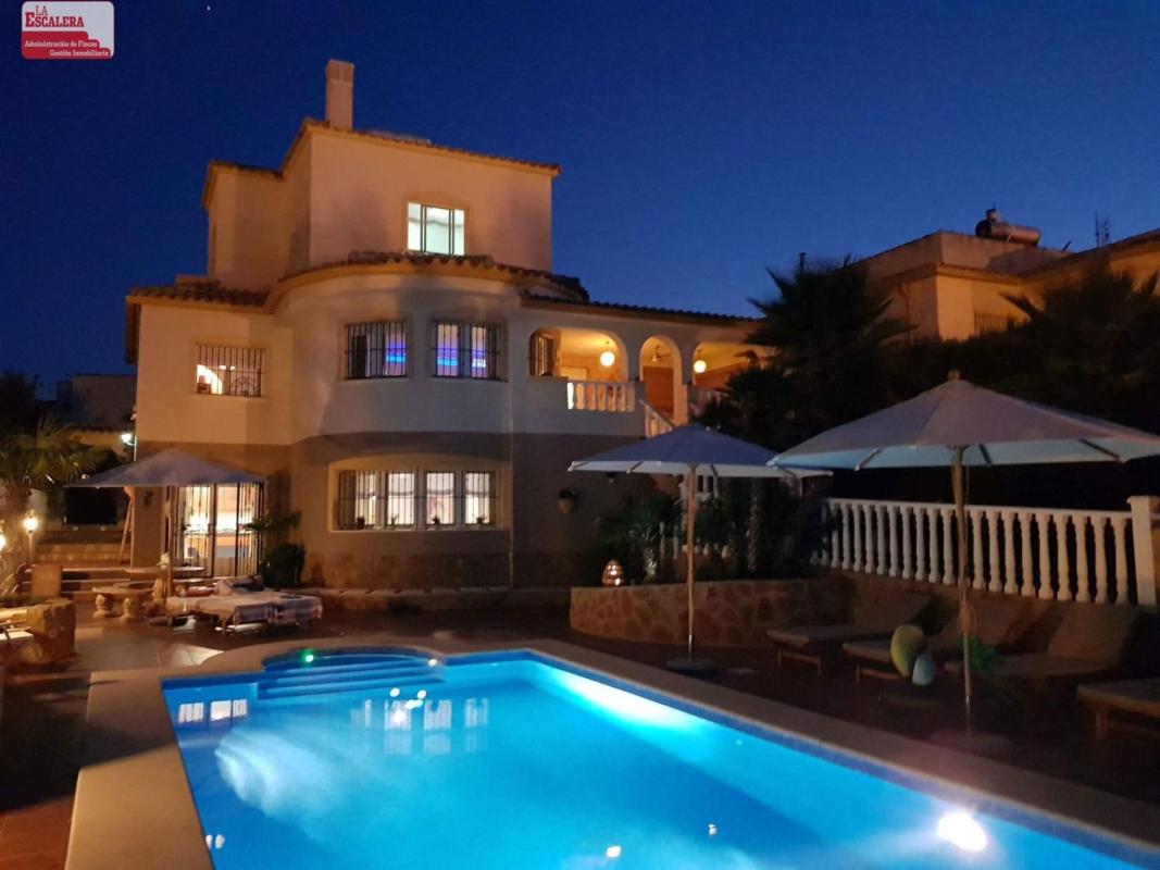 Properties for sale and rent in Spain photo 5