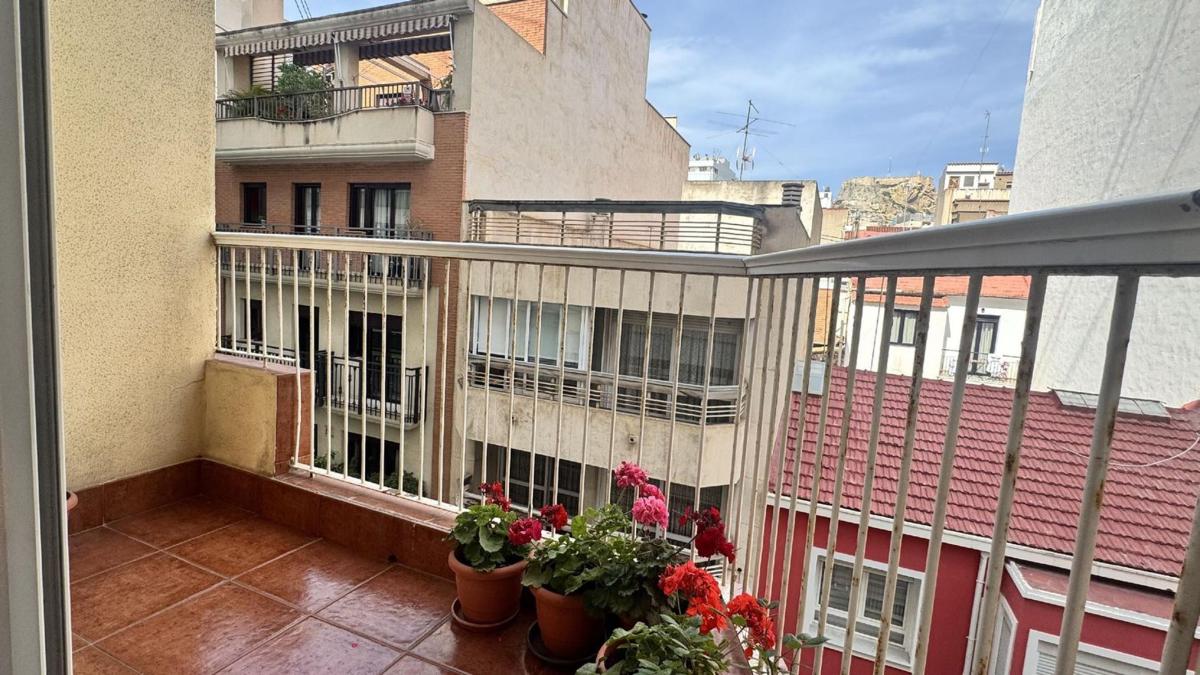 Продажа квартиры на Piso en Centro Tradicional, Alicante / Alacant, Аликанте / Алакант
photo 3