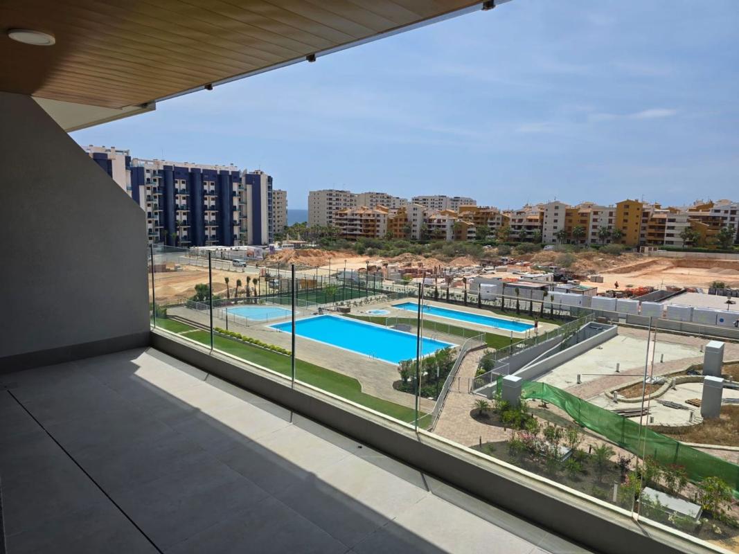 Venta de piso en Piso en Avenida de las Olas, 60, Punta Prima, Torrevieja, Torrevieja
photo 2