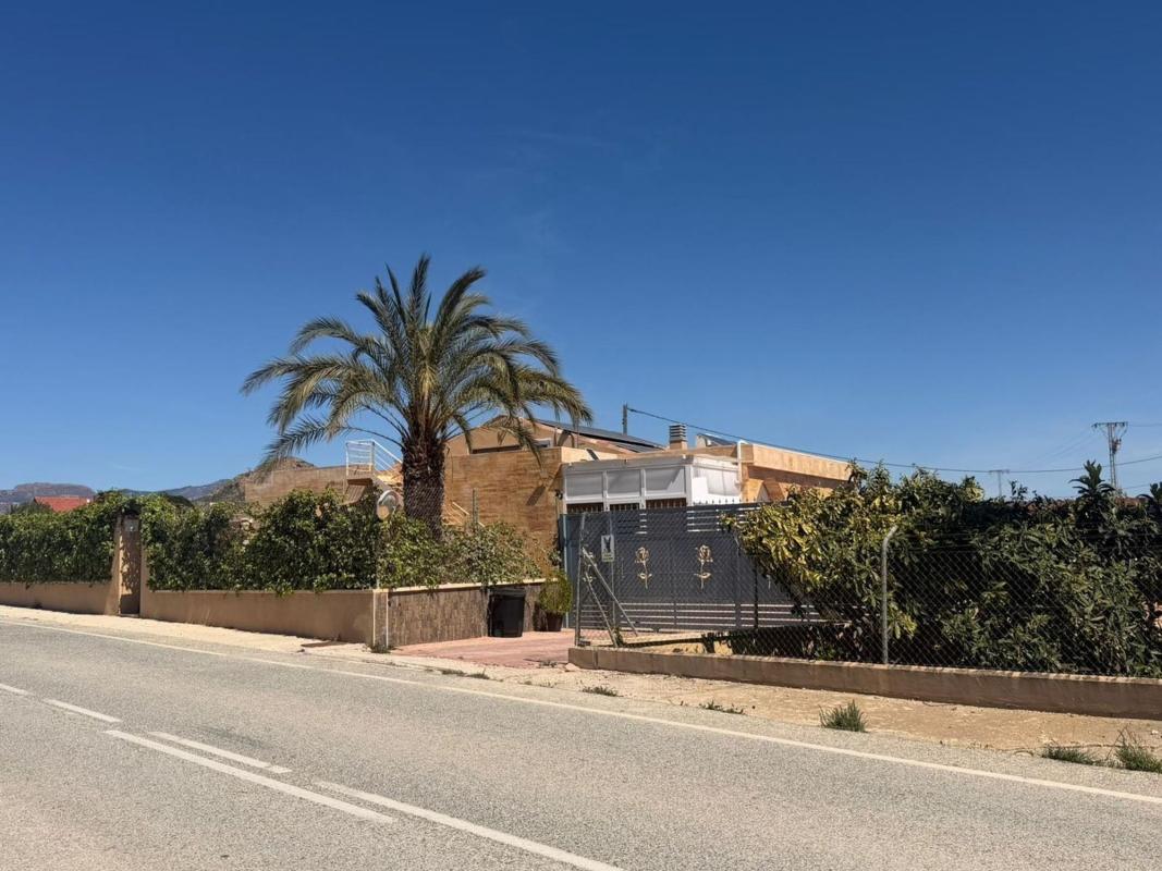Properties for sale and rent in Spain photo 1