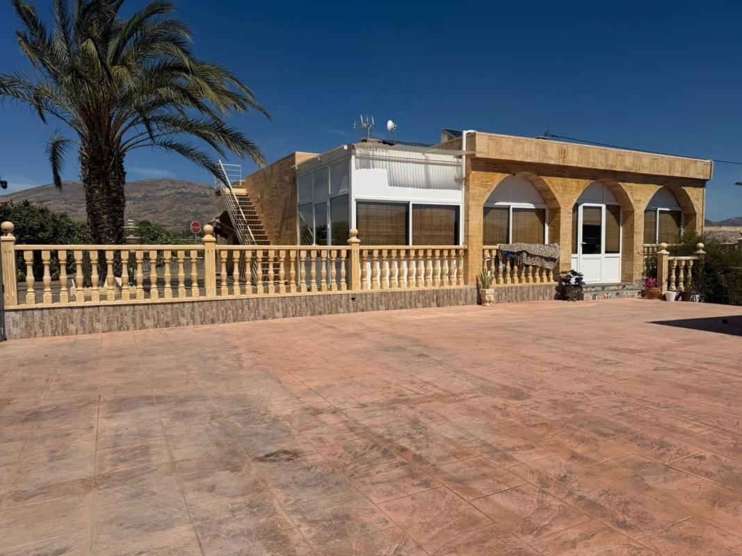 Properties for sale and rent in Spain photo 2