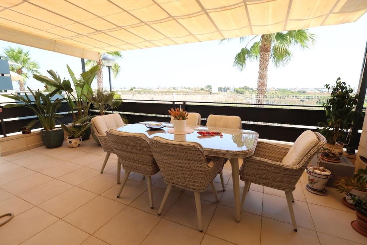 Duplex sale in Dúplex en Calle Cabo de Palos, Lomas de Cabo Roig, Orihuela, Orihuela photo 2