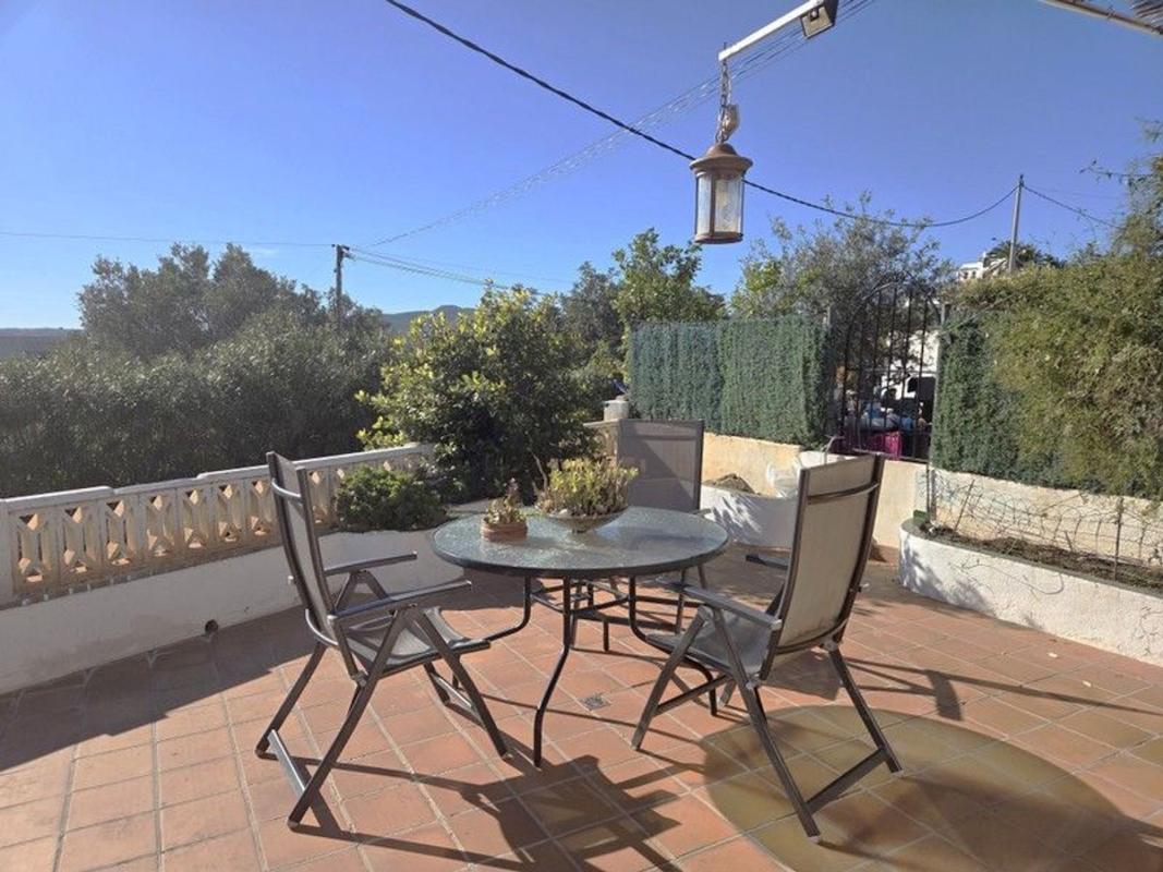 Properties for sale and rent in Spain photo 2