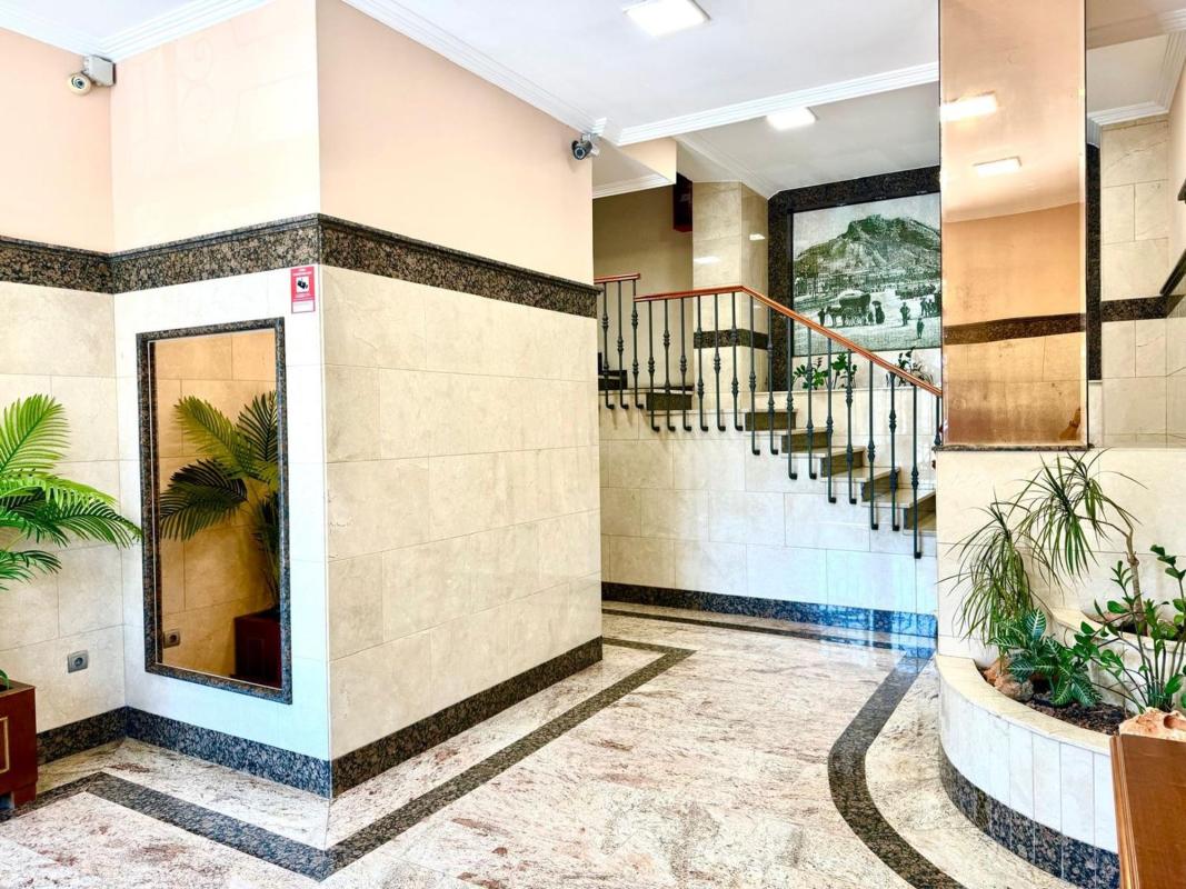 Sale of apartment in Piso en Galicia, Ensanche-Diputación, Alicante / Alacant, Alicante
photo 2