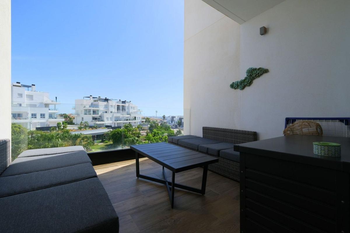 Sprzedaż mieszkania w Piso en Los Balcones - Los Altos del Edén, Torrevieja, Torrevieja
photo 2