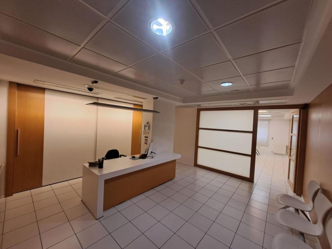 Продажа квартиры на Piso en Calle Reina Victoria, Pont Nou-Corazón de Jesús, Elche / Elx, Эльче / Эльх
photo 2