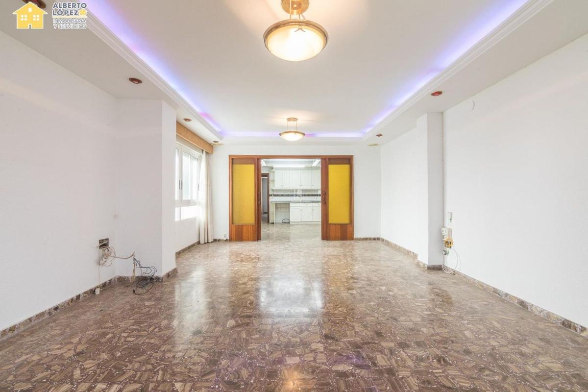 Penthouse sale in  Ático en Pont Nou-Corazón de Jesús, Elche / Elx, Elche / Elx photo 5