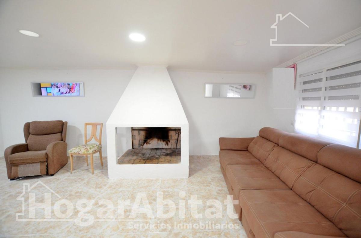 Properties for sale and rent in Spain photo 5