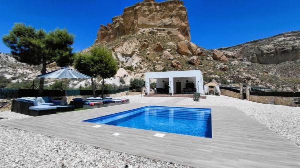 Casa o chalet independiente en Crevillente photo 1