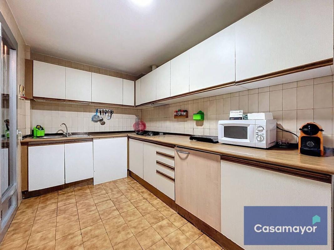 Venta de piso en Piso en Calle Castellar, 6, Ensanche-Diputación, Alicante / Alacant, Alicante / Alacant
photo 5