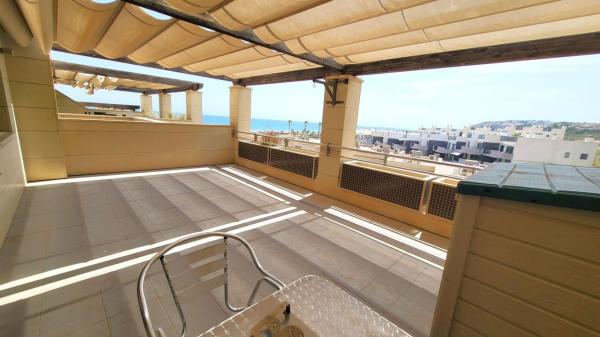 Sale of flat in Piso en Arenales del Sol, Elche / Elx, Elche / Elx
 photo 2