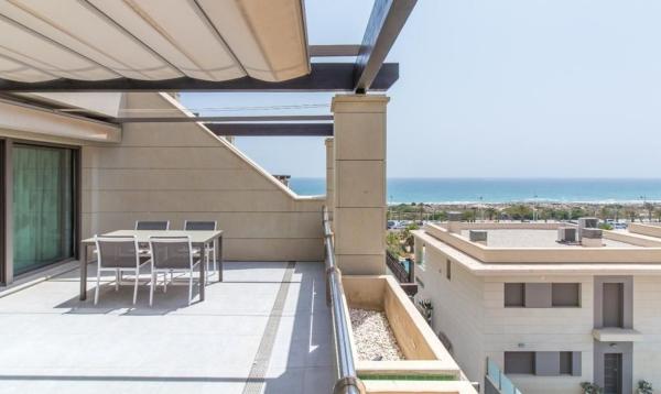 Sale of flat in Piso en Arenales del Sol, Elche / Elx, Elche / Elx
 photo 2