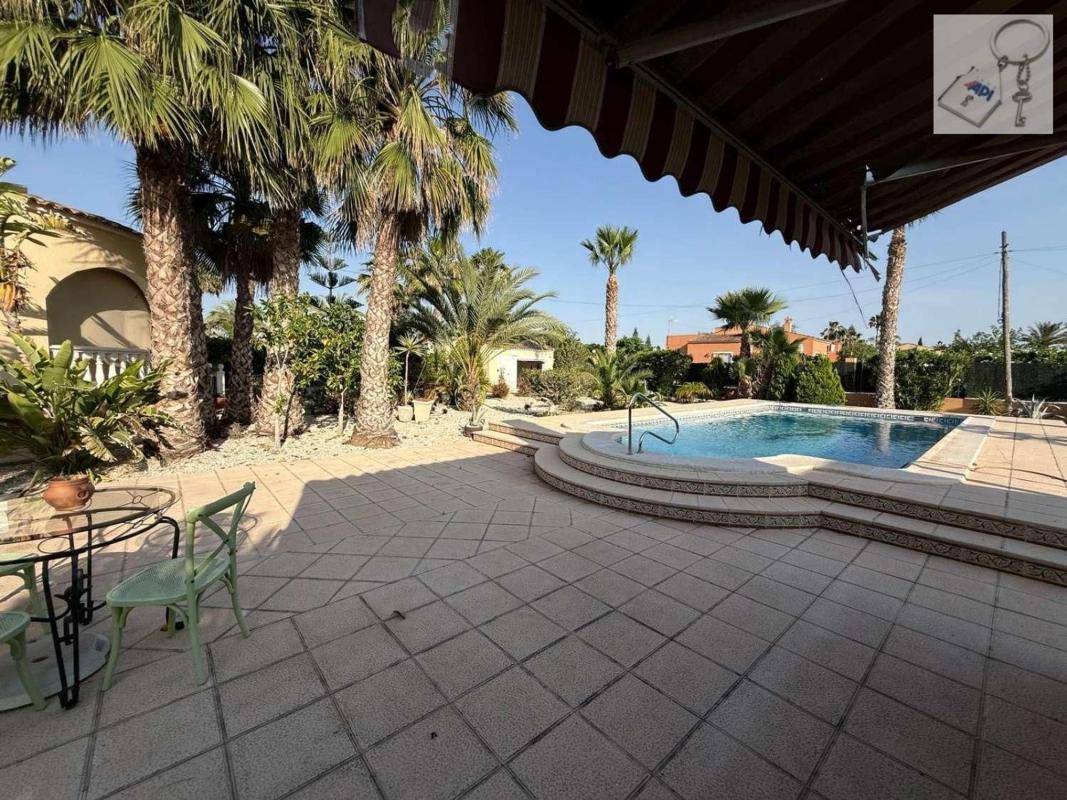 Properties for sale and rent in Spain photo 5