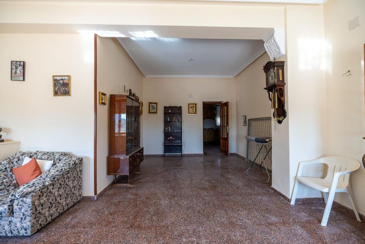 Propiedades en venta y alquiler en España photo 5