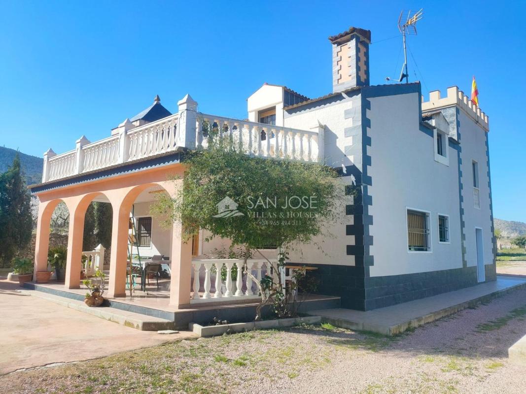 Propiedades en venta y alquiler en España photo 2