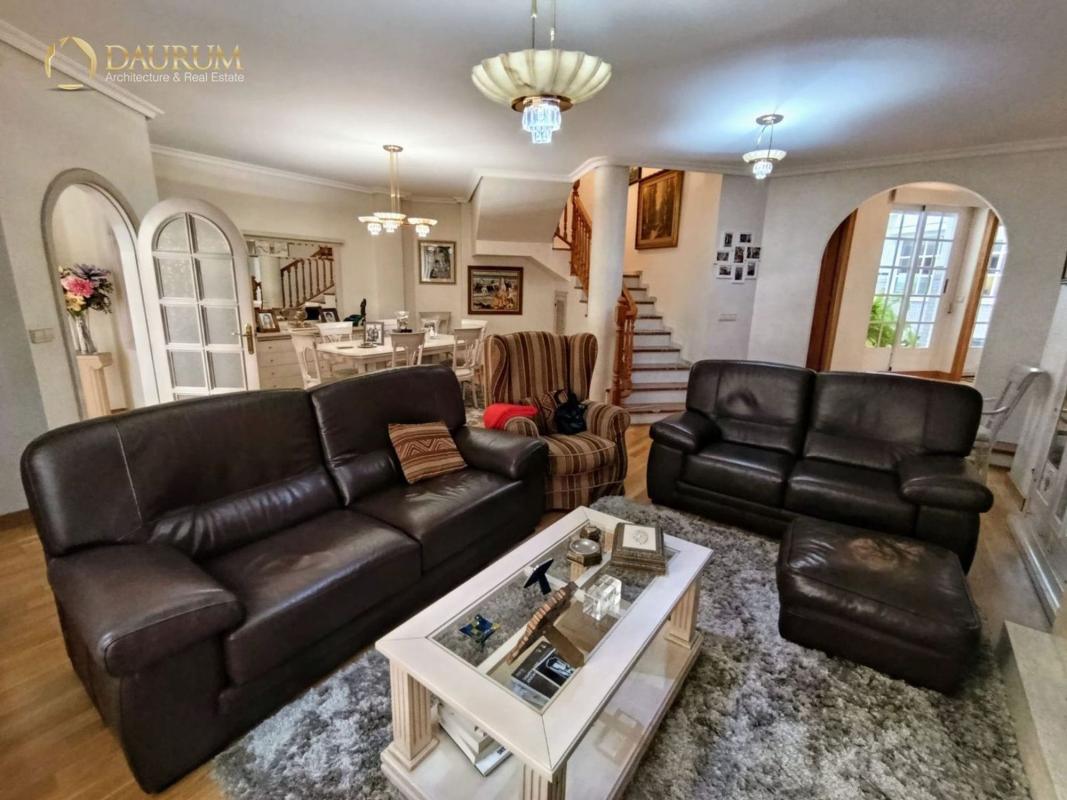 Venta de chalet independiente en Casa o chalet en Calle Cervantes, Centro, San Vicente del Raspeig, San Vicente del Raspeig
photo 5
