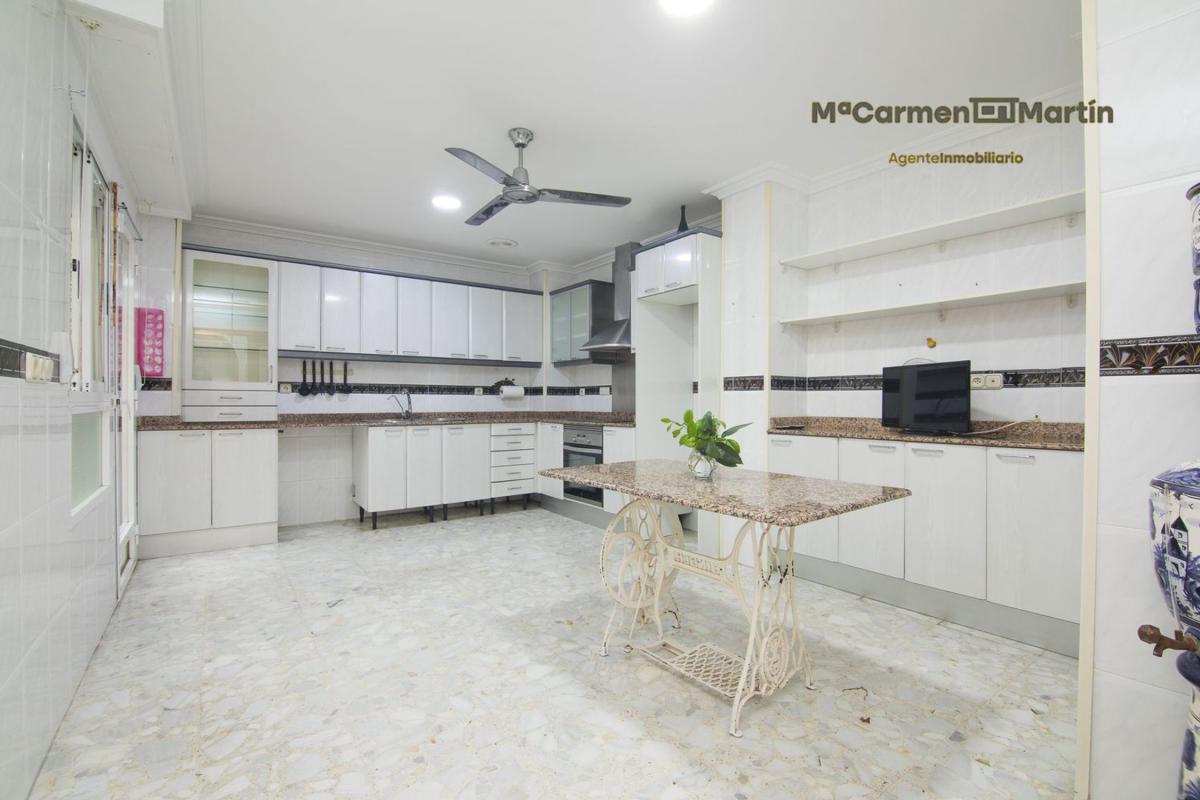 Недвижимость на продажу и в аренду в Испании photo 2