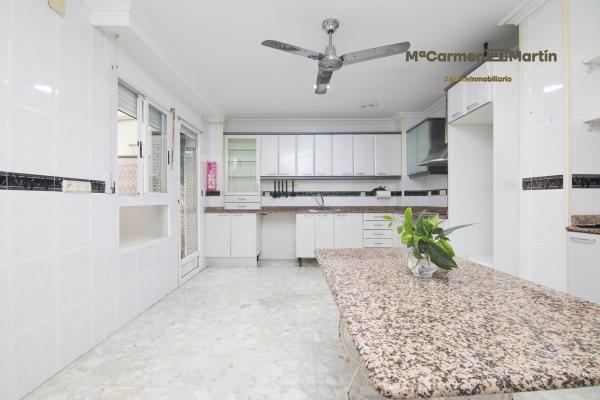 Casa o chalet independiente en CL Calderon De La Barca, 44, Pont Nou-Corazón de Jesús, Elche / Elx photo 3
