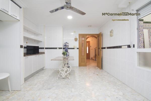 Casa o chalet independiente en CL Calderon De La Barca, 44, Pont Nou-Corazón de Jesús, Elche / Elx photo 4