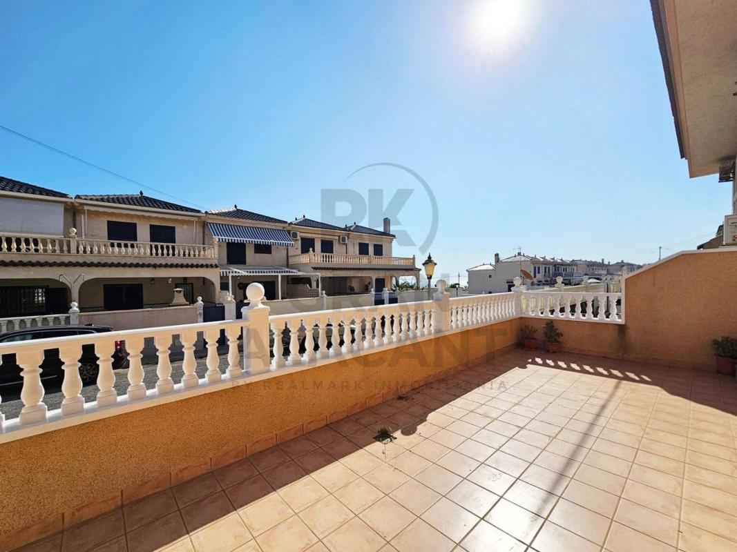 Недвижимость на продажу и в аренду в Испании photo 4