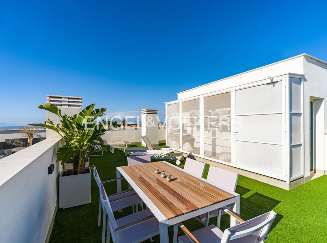 Duplex sale in Dúplex en Avenida D'Escandinàvia, Panorama-Sierramar, Gran Alacant, Gran Alacant photo 3