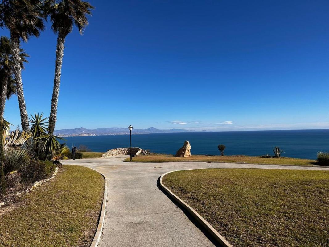 Sprzedaż niezależnego domku jednorodzinnego w Casa o chalet en Avenida D'Escandinàvia, Gran Vista-Olivo de Oro, Gran Alacant, Gran Alacant photo 1