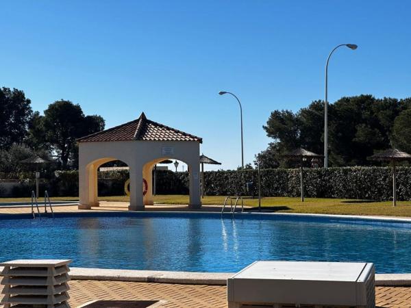 Частный шале на продаже в Casa o chalet en Avenida D'Escandinàvia, Gran Vista-Olivo de Oro, Gran Alacant, Гран-Алакант thumbnail 3