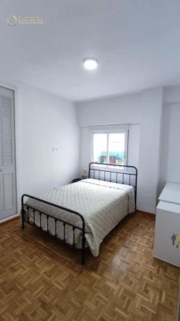 Продажа квартиры на Piso en Calle Reis Catòlics, Ensanche-Diputación, Alicante / Alacant, Аликанте / Алакант
thumbnail 3