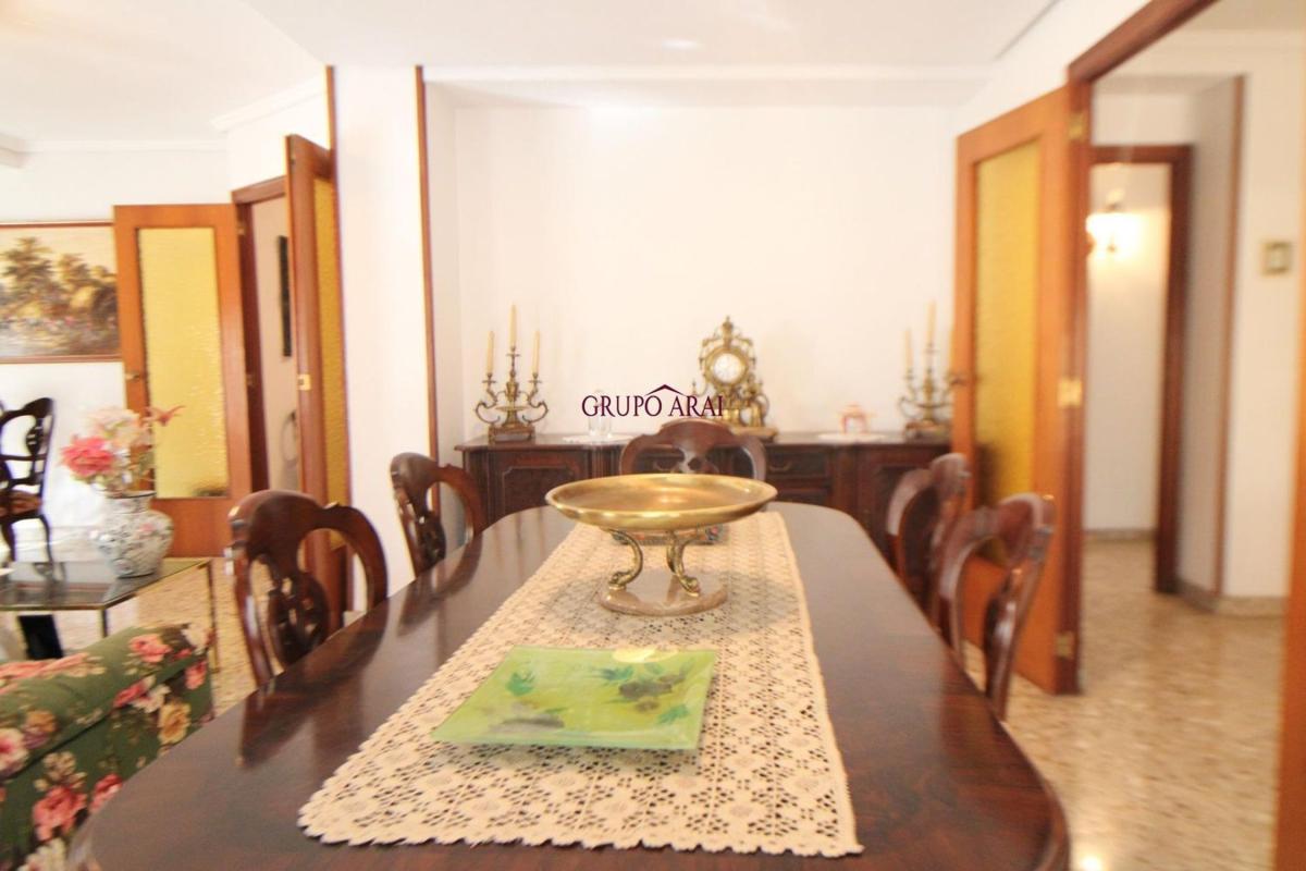 Sale of apartment in Piso en Calle Ruperto Chapí, Pont Nou-Corazón de Jesús, Elche / Elx, Elche / Elx
 photo 5