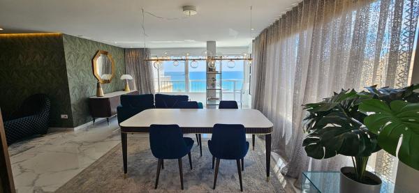 Sale of flat in Piso en El Palmeral-Urbanova-Tabarca, Alicante / Alacant, Alicante
 photo 3