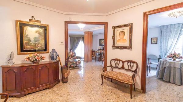 Sale of flat in Piso en Calle Ruperto Chapí, Pont Nou-Corazón de Jesús, Elche / Elx, Elche / Elx
 photo 1