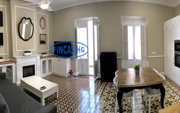 Venta de piso en Piso en Mercado, Alicante / Alacant, Alicante / Alacant
photo 1