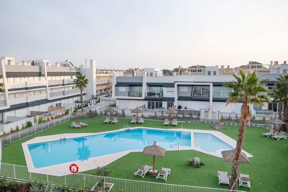 Продажа дуплекса на Dúplex en Avenida D'Escandinàvia, 96, Panorama-Sierramar, Gran Alacant, Гран-Алакант photo 2